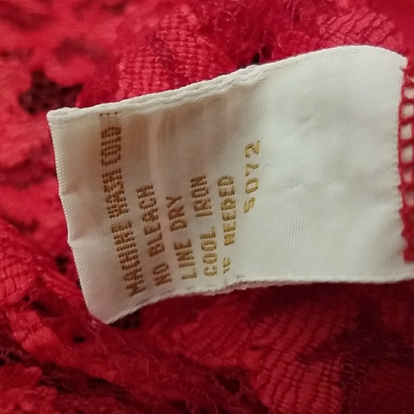 Victoria’s Secret Red 90's Gold Label Vintage Lace Teddy Satin Ruffle Bodysuit - Picture 9 of 16